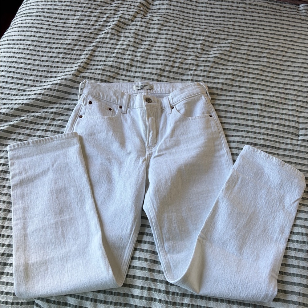 Abercrombie & Fitch White Straight-Leg Jeans